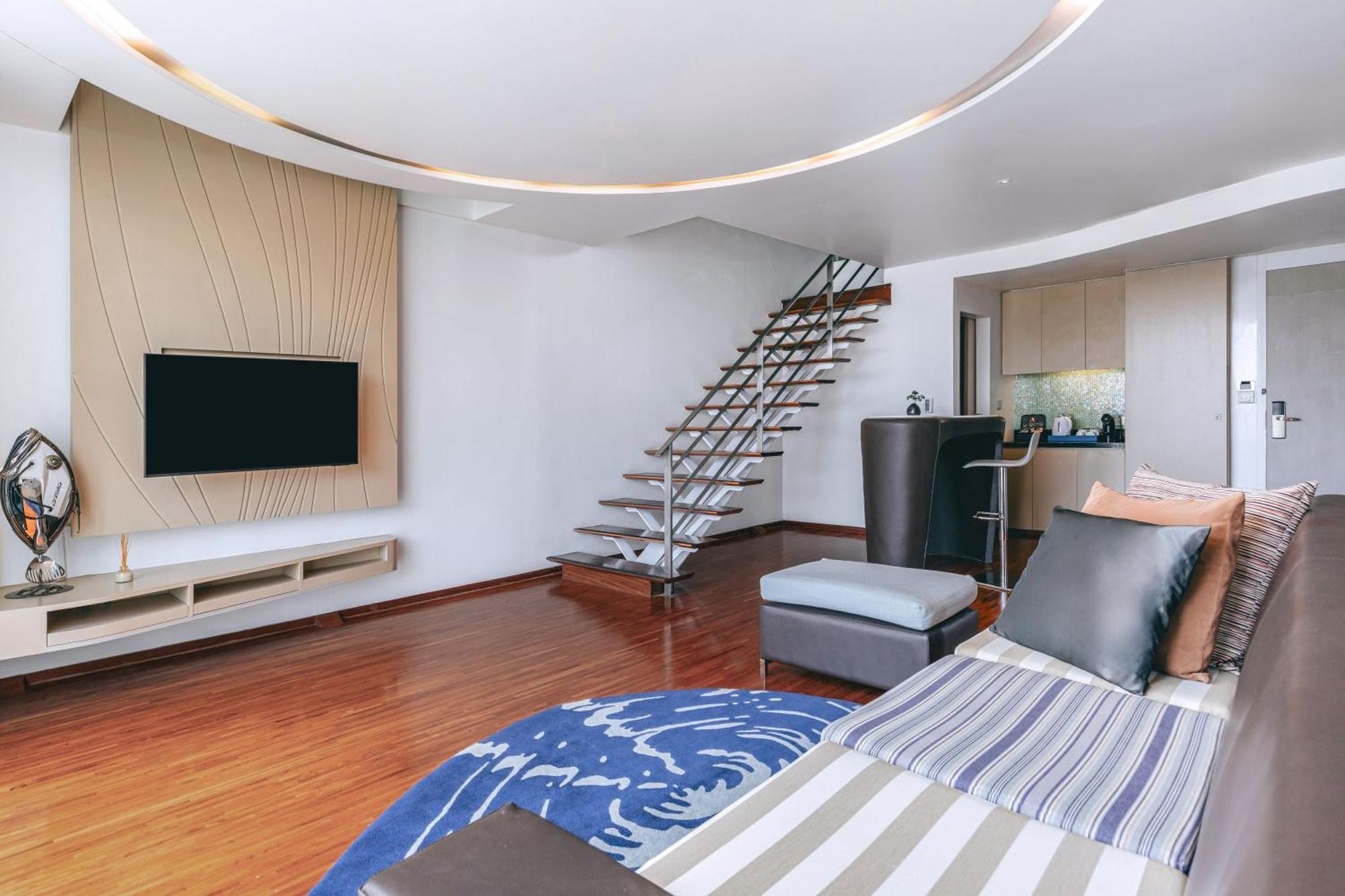 Hotel Baraquda Heeton Pattaya By Compass Hospitality エクステリア 写真