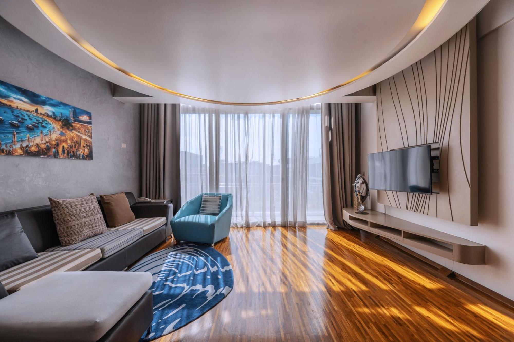 Hotel Baraquda Heeton Pattaya By Compass Hospitality 部屋 写真