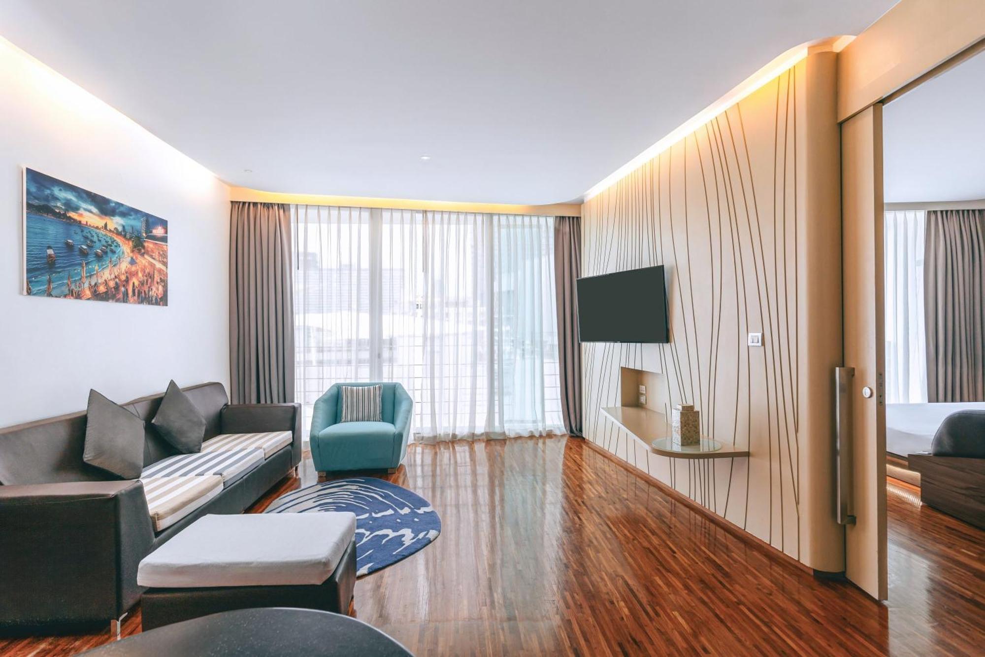 Hotel Baraquda Heeton Pattaya By Compass Hospitality 部屋 写真
