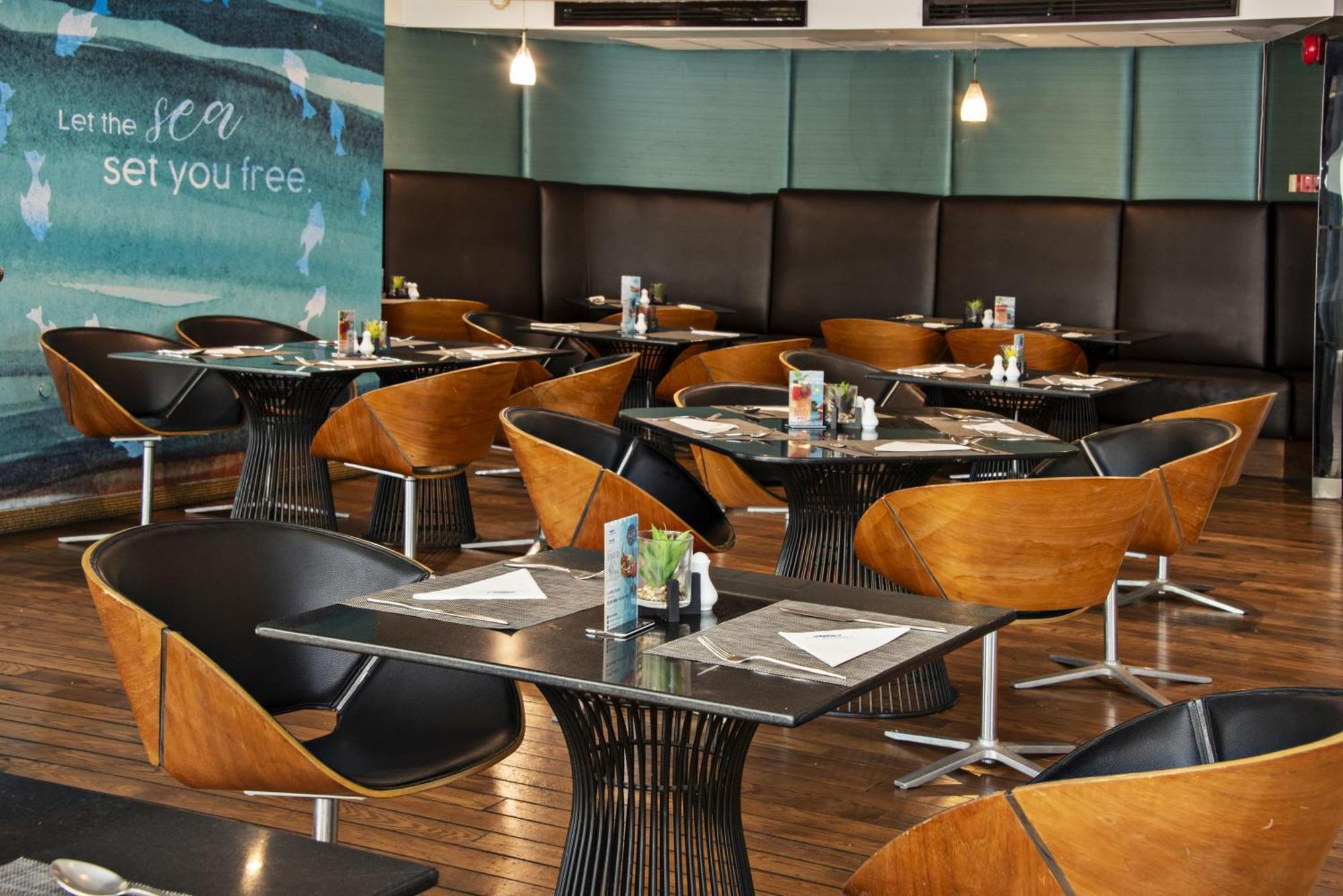 Hotel Baraquda Heeton Pattaya By Compass Hospitality エクステリア 写真