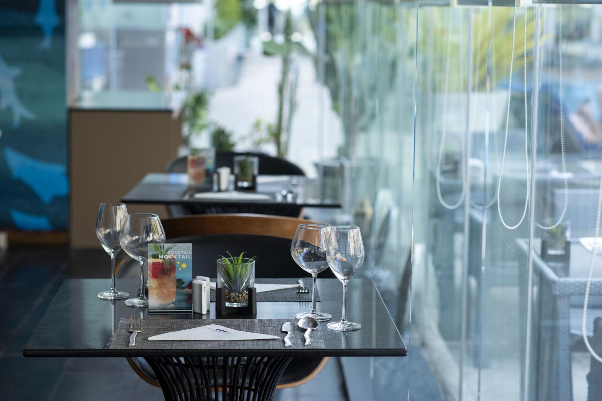 Hotel Baraquda Heeton Pattaya By Compass Hospitality エクステリア 写真