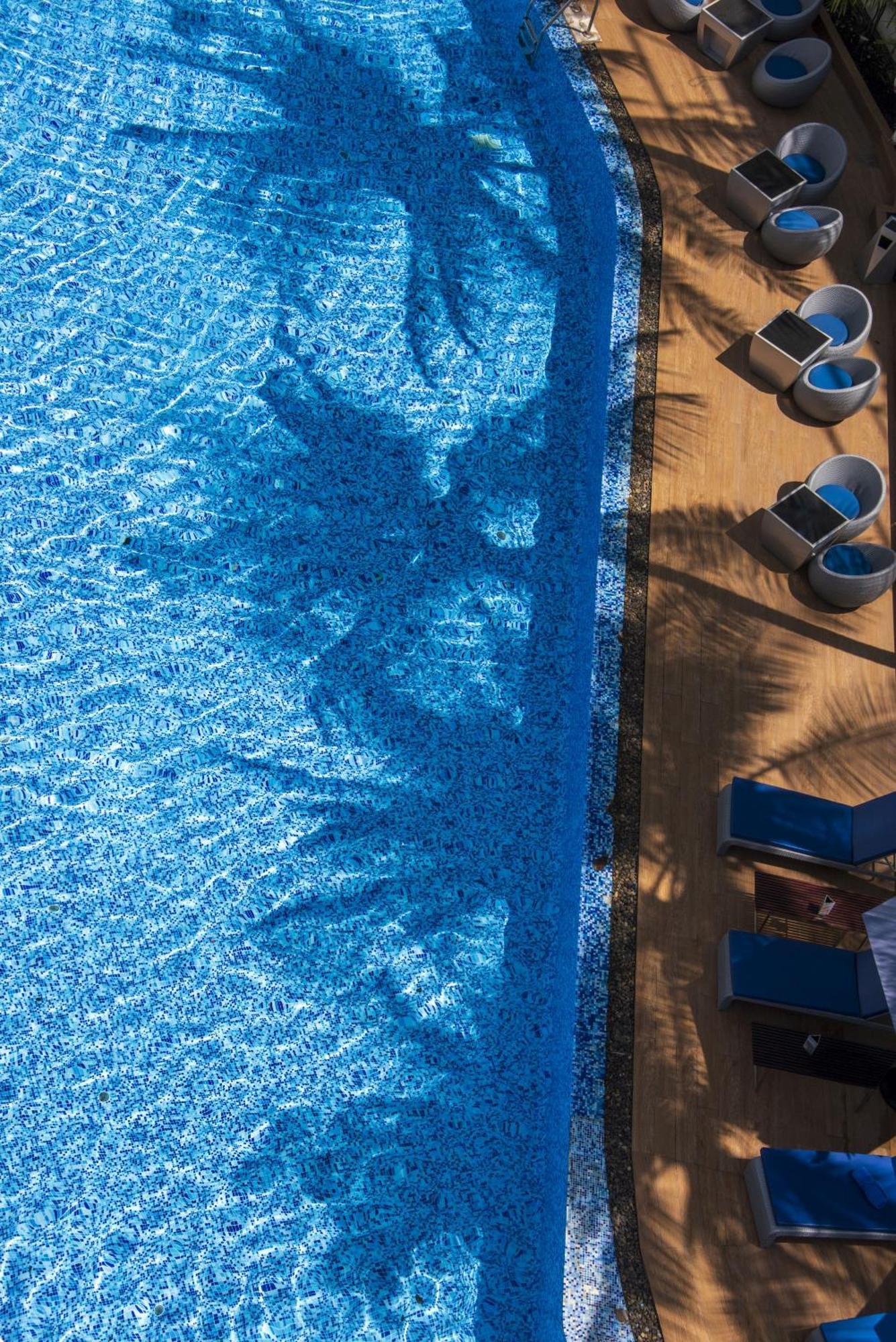 Hotel Baraquda Heeton Pattaya By Compass Hospitality エクステリア 写真