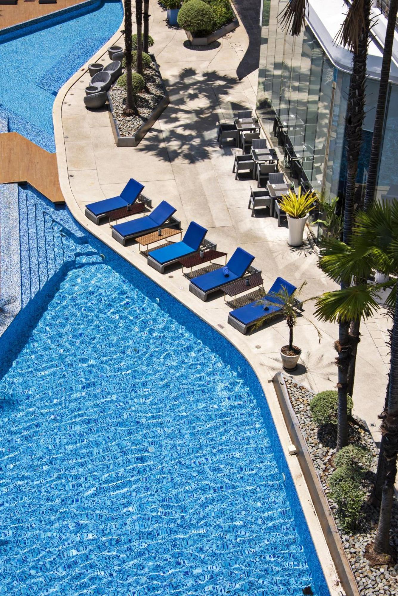 Hotel Baraquda Heeton Pattaya By Compass Hospitality エクステリア 写真