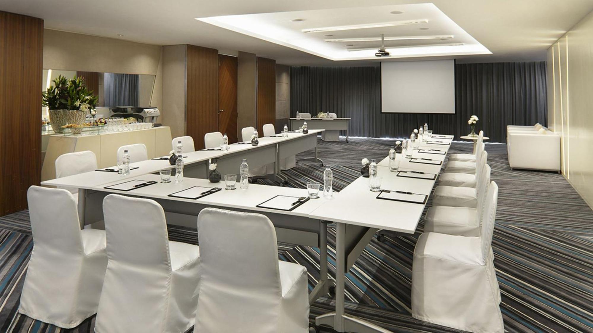 Hotel Baraquda Heeton Pattaya By Compass Hospitality エクステリア 写真