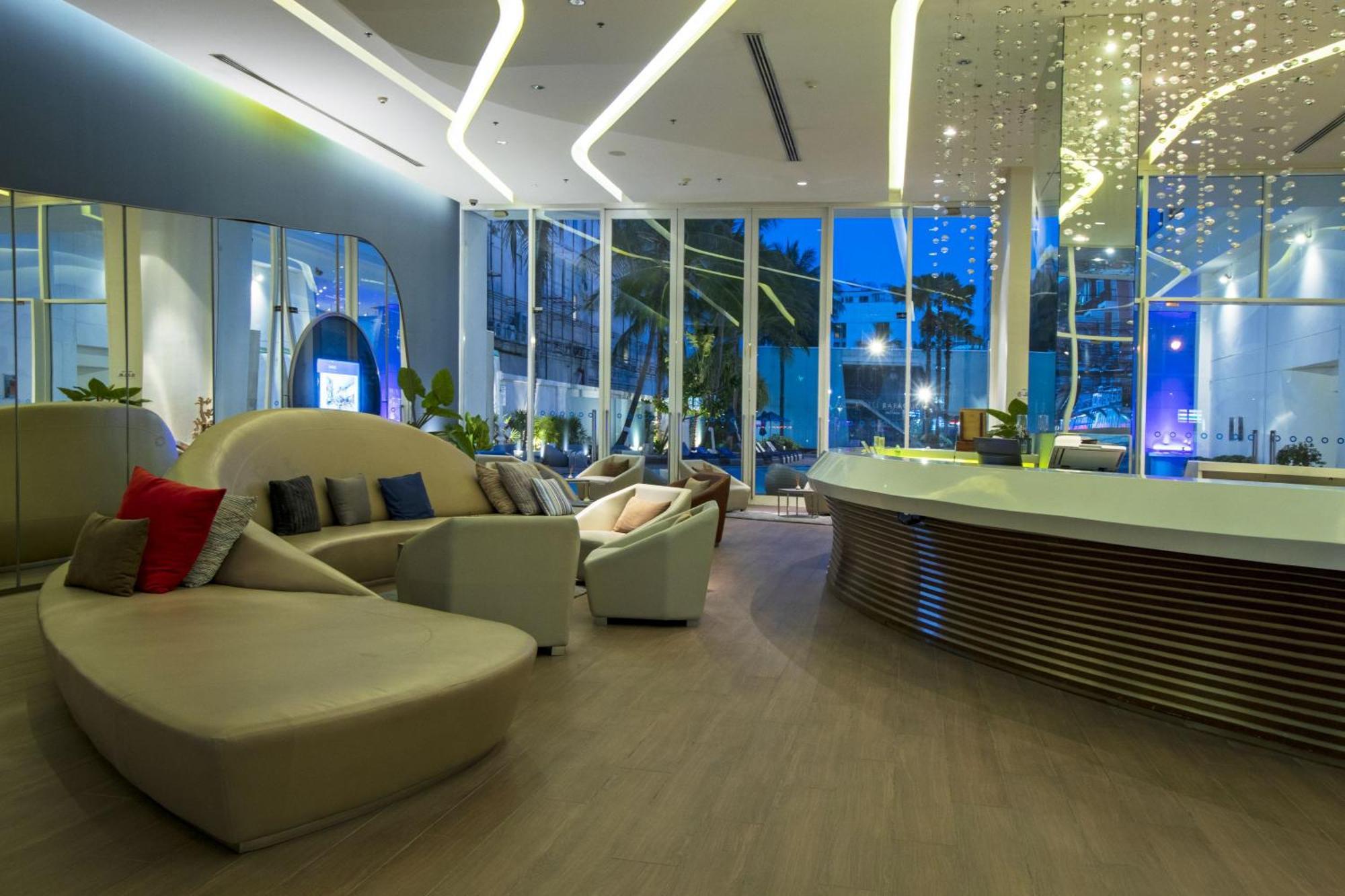 Hotel Baraquda Heeton Pattaya By Compass Hospitality エクステリア 写真