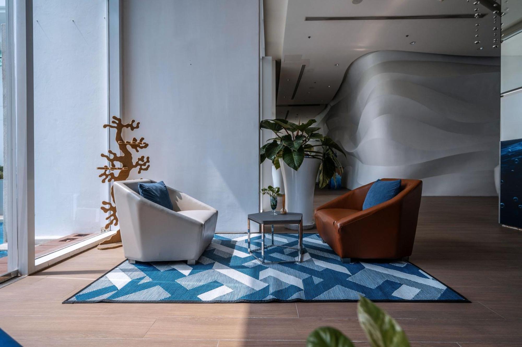 Hotel Baraquda Heeton Pattaya By Compass Hospitality エクステリア 写真