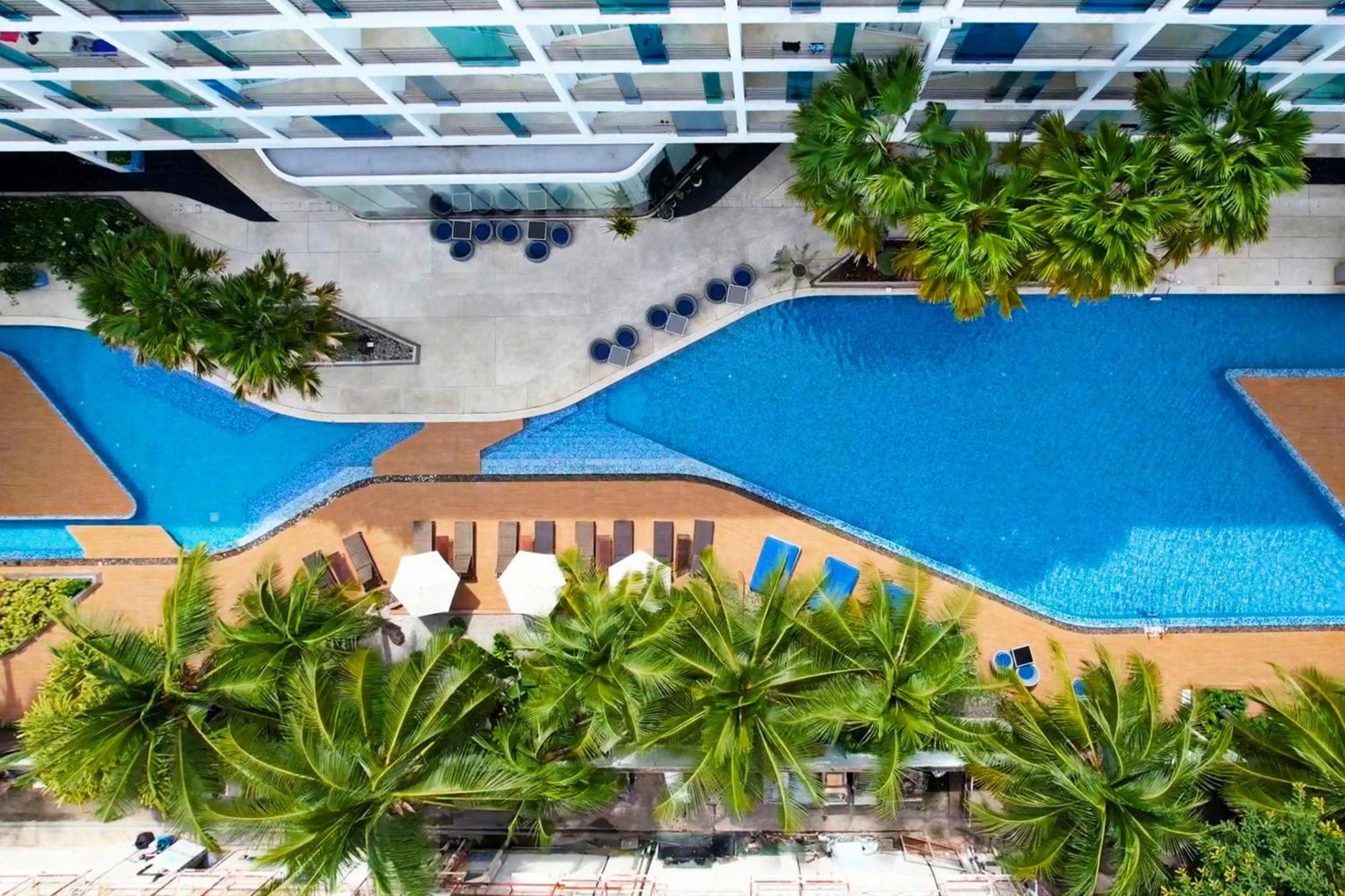 Hotel Baraquda Heeton Pattaya By Compass Hospitality エクステリア 写真